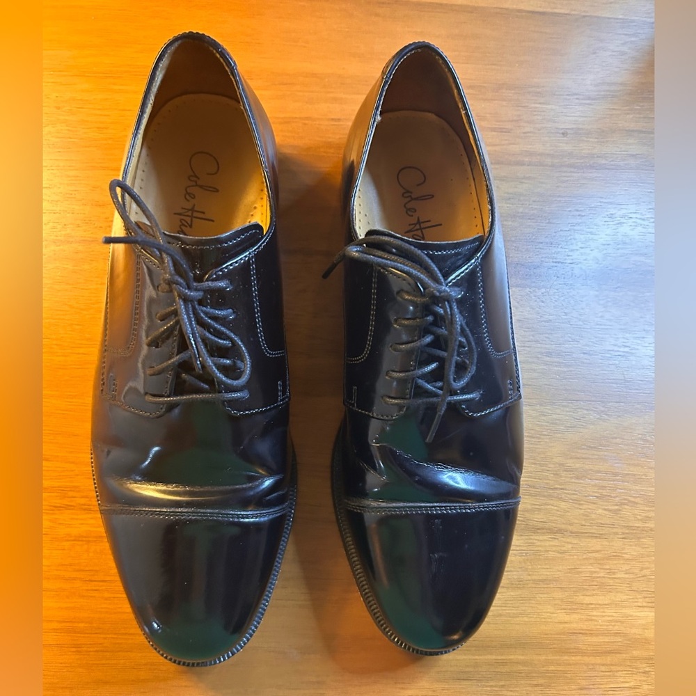 Men’s Cole Haan Black Leather Dress Shoes Size 10M - Picture 3 of 15
